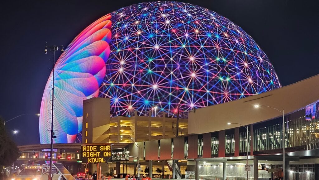 The Wonders of the Las Vegas Sphere - A Technological Marvel